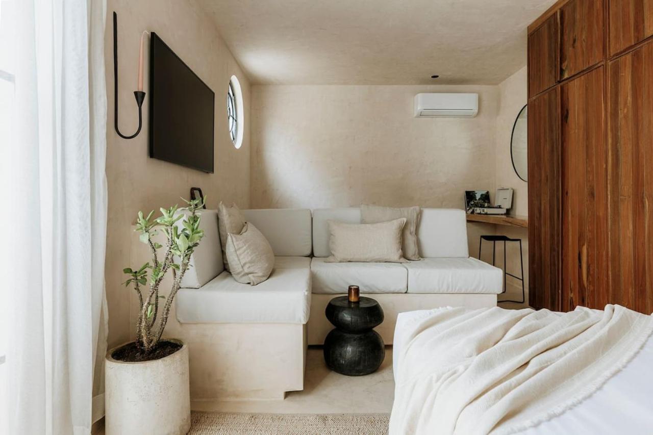 Casa Crocata Romance And Retro Tulum